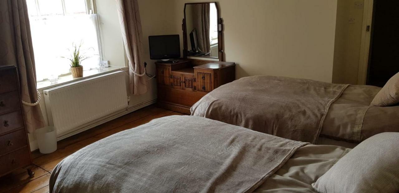 Chimes Bed And Breakfast Reepham  Dış mekan fotoğraf
